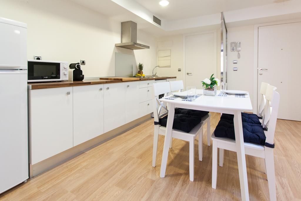 Apartments Ole - Albareda 24 Σεβίλλη Δωμάτιο φωτογραφία
