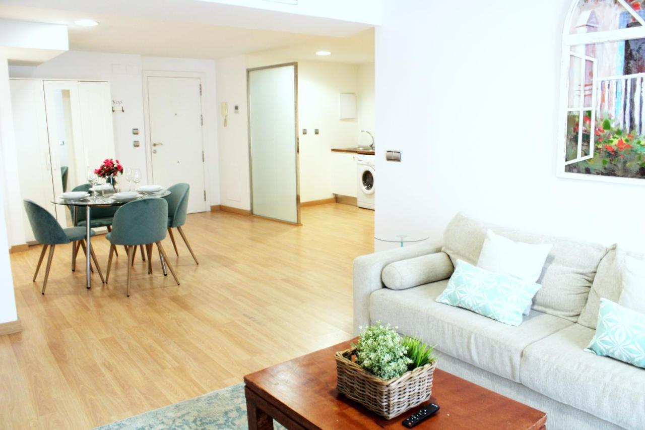 Apartments Ole - Albareda 24 Σεβίλλη Εξωτερικό φωτογραφία