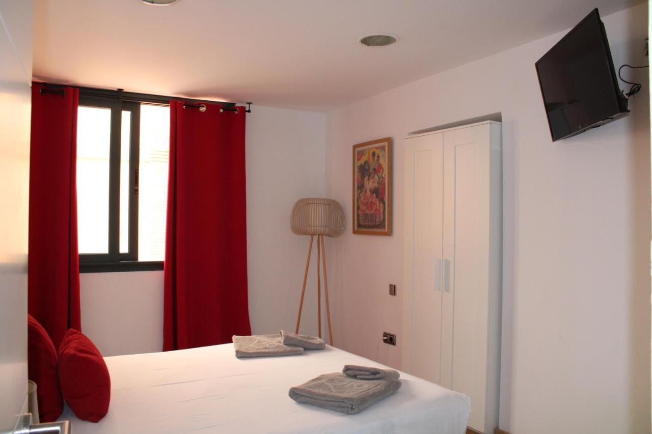 Apartments Ole - Albareda 24 Σεβίλλη Εξωτερικό φωτογραφία