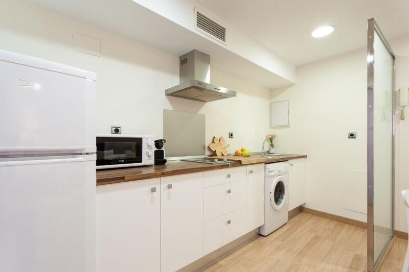 Apartments Ole - Albareda 24 Σεβίλλη Εξωτερικό φωτογραφία